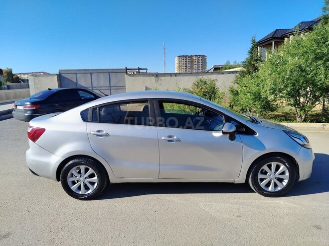 Kia Rio-6