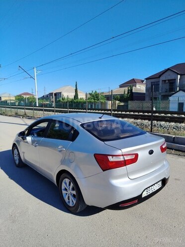 Kia Rio-9