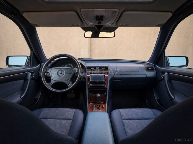 Mercedes C 180-4