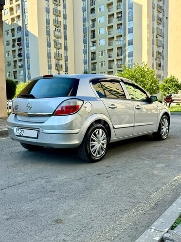 Opel Astra-8