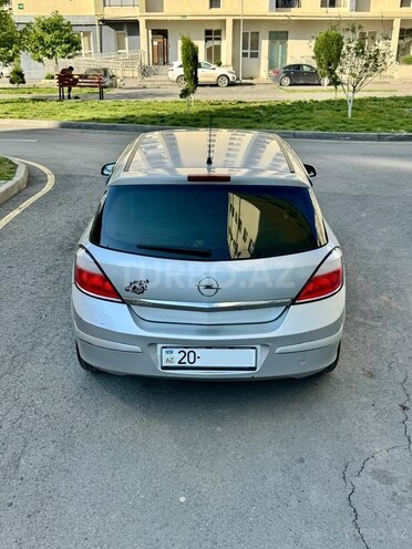 Opel Astra-10