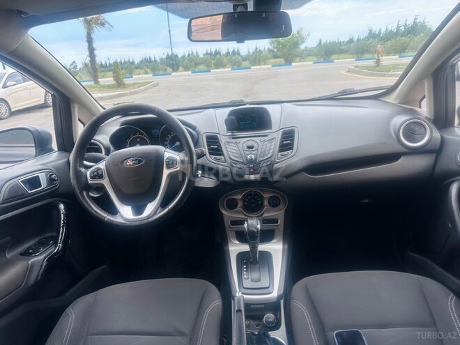 Ford Fiesta 2014, 185,035 km - 1.6 l - Sumqayıt