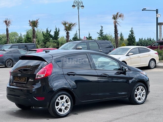 Ford Fiesta 2014, 185,035 km - 1.6 l - Sumqayıt