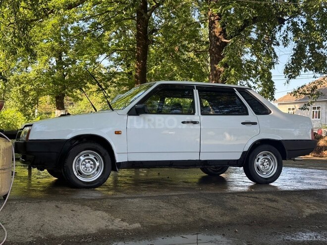 LADA (VAZ) 21099-20