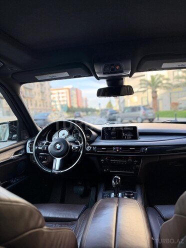 BMW X5-8