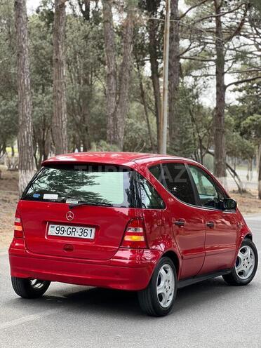Mercedes A 140-4