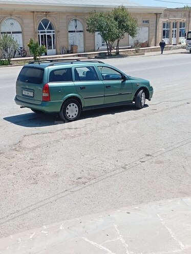 Opel Astra-3