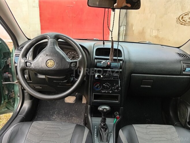 Opel Astra-4