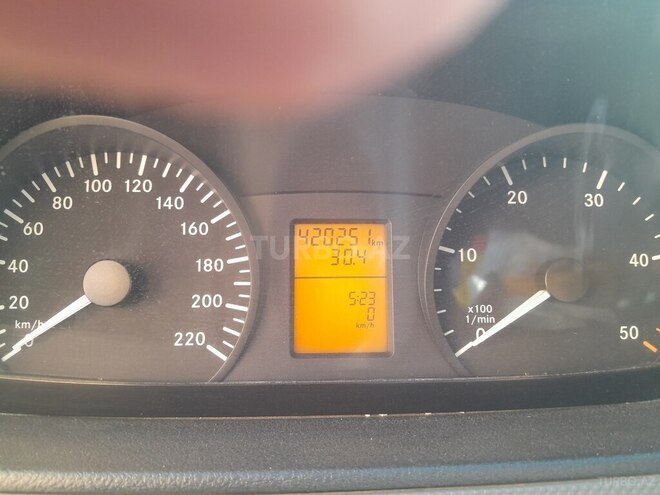 Mercedes Vito 115 CDI-6