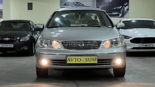 Nissan Sunny-1