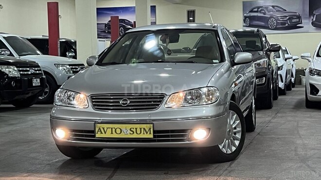 Nissan Sunny-6