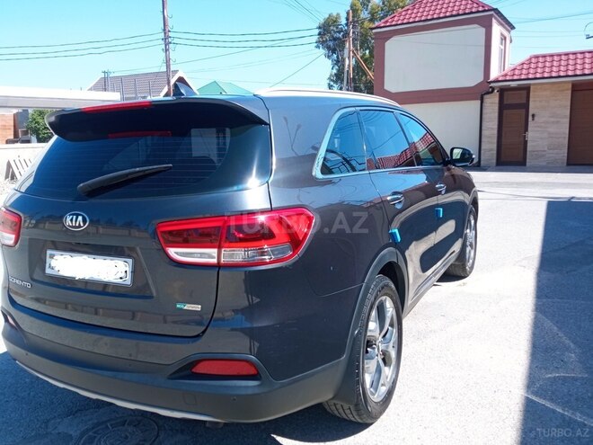 Kia Sorento-10