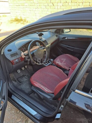 Opel Astra-10