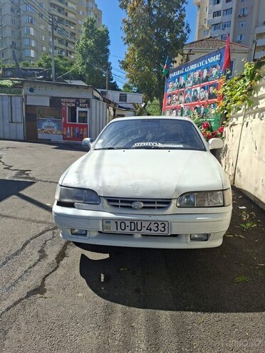 Hyundai Sonata-1