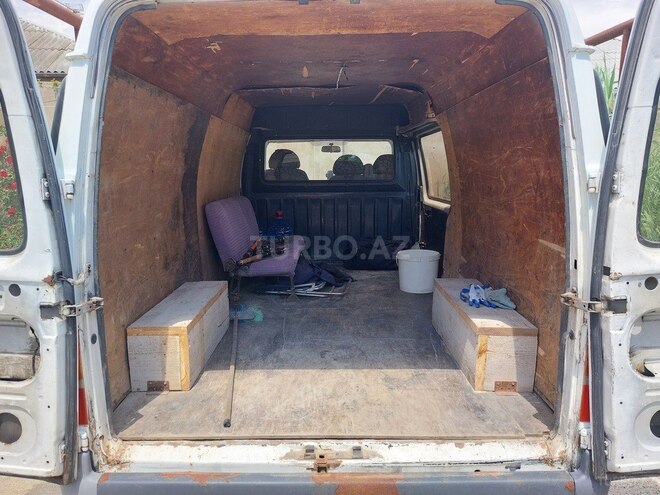 Ford Transit-6