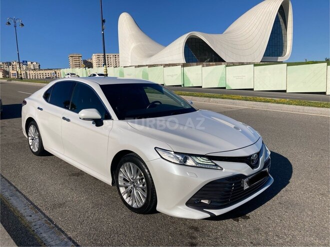 Toyota Camry-9