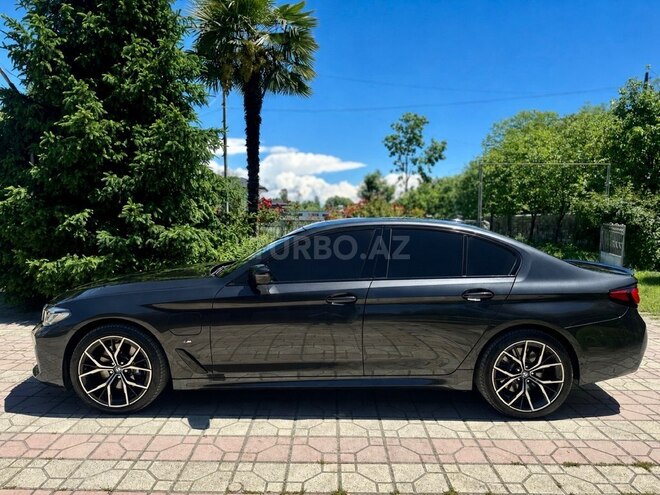 BMW 530e-4