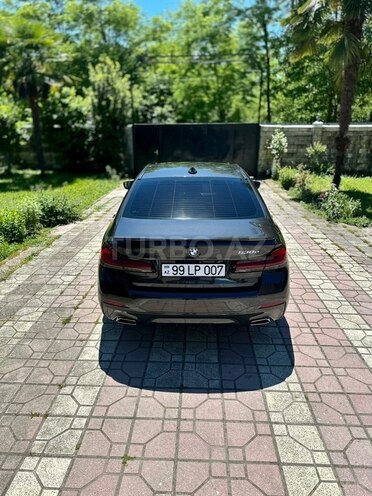 BMW 530e-2
