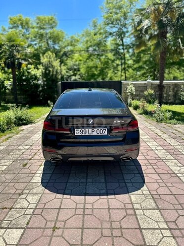 BMW 530e-5