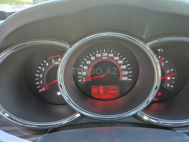 Kia Sorento-8