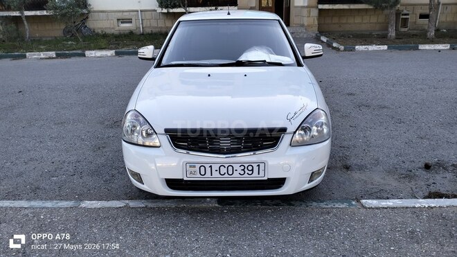 LADA (VAZ) Priora-1
