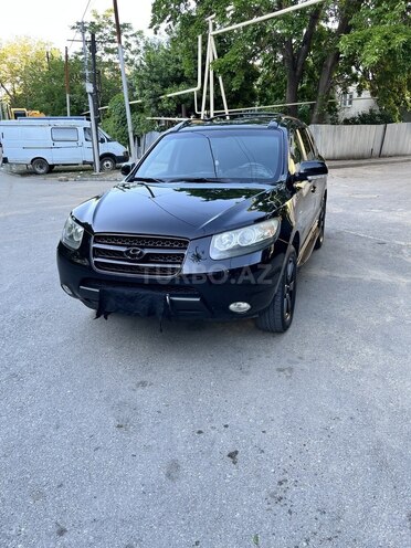 Hyundai Santa Fe-1