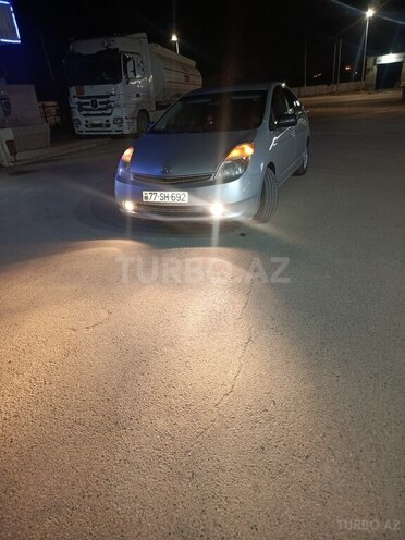Toyota Prius-1