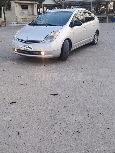 Toyota Prius-9