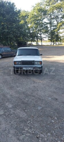 LADA (VAZ) 2107-1