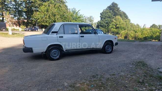 LADA (VAZ) 2107-11