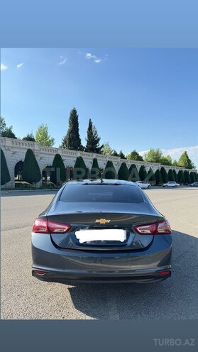 Chevrolet Malibu-5