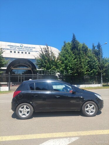 Opel Corsa-3