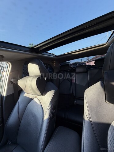 Toyota Camry-8