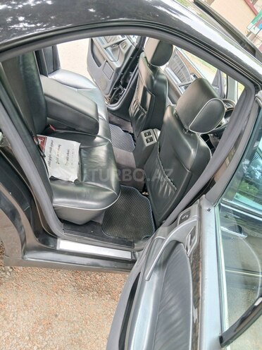 Mercedes E 240-8