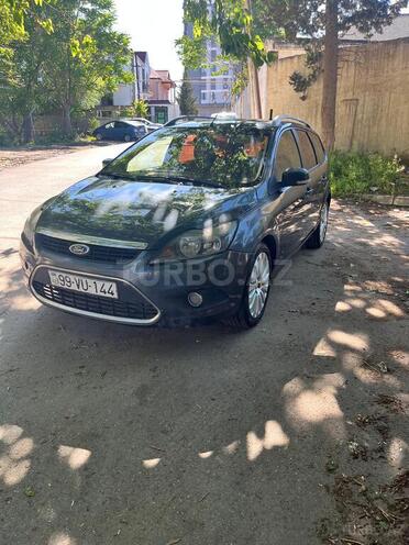 Ford Focus-1