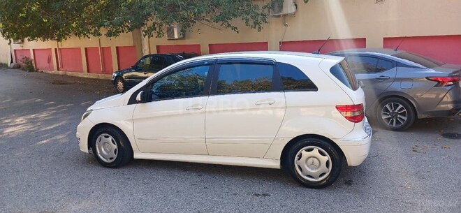Mercedes B 170 2009, 252,525 km - 1.7 л - Sumqayıt