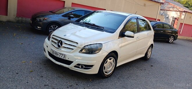 Mercedes B 170 2009, 252,525 km - 1.7 л - Sumqayıt