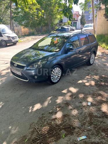 Ford Focus-2