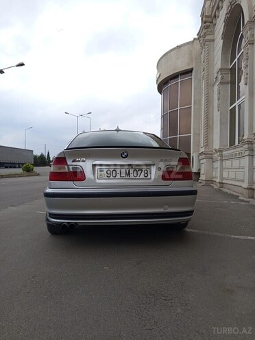 BMW 320-4