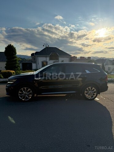 Kia Sorento-2