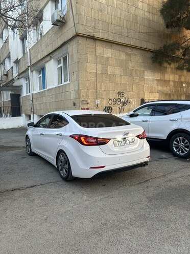 Hyundai Avante-17