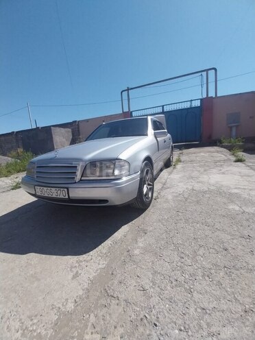 Mercedes C 220-18