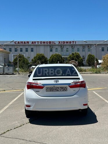Toyota Corolla-2