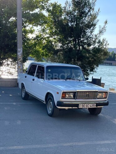 LADA (VAZ) 2107-2