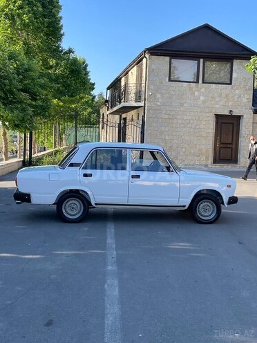 LADA (VAZ) 2107-5