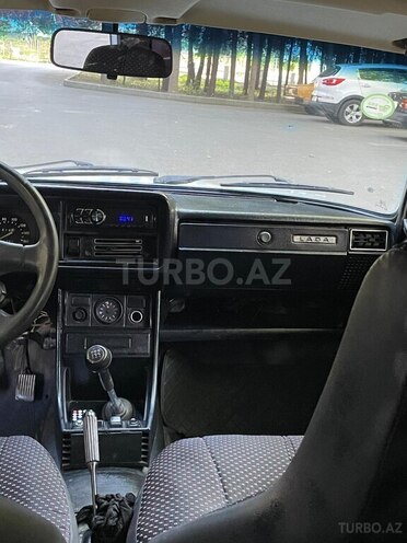LADA (VAZ) 2107-15