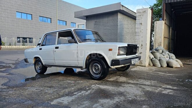 LADA (VAZ) 2107-5