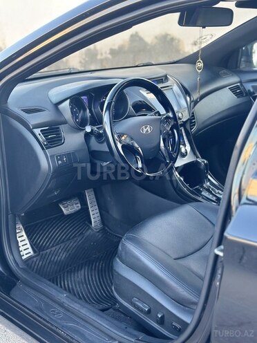 Hyundai Elantra-7