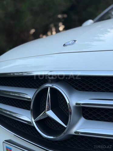 Mercedes E 200 d-19