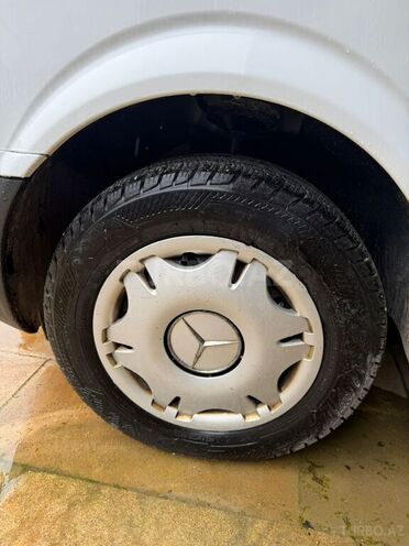 Mercedes Vito-12